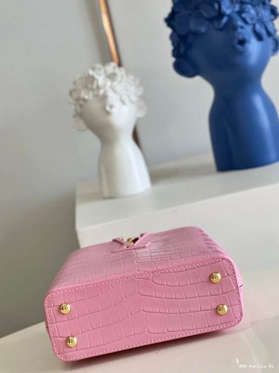 AAA Replica Ru CAPUCINES LOUIS VUITTON MINI 0820
